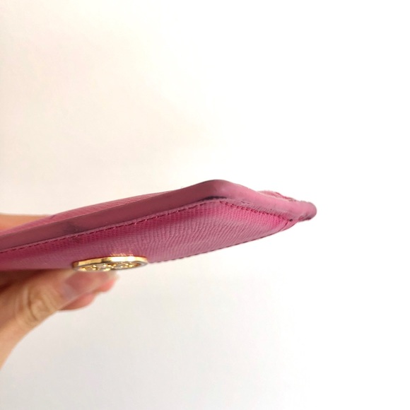 Tory Burch Saffiano Card Holder - Picture 3 of 4